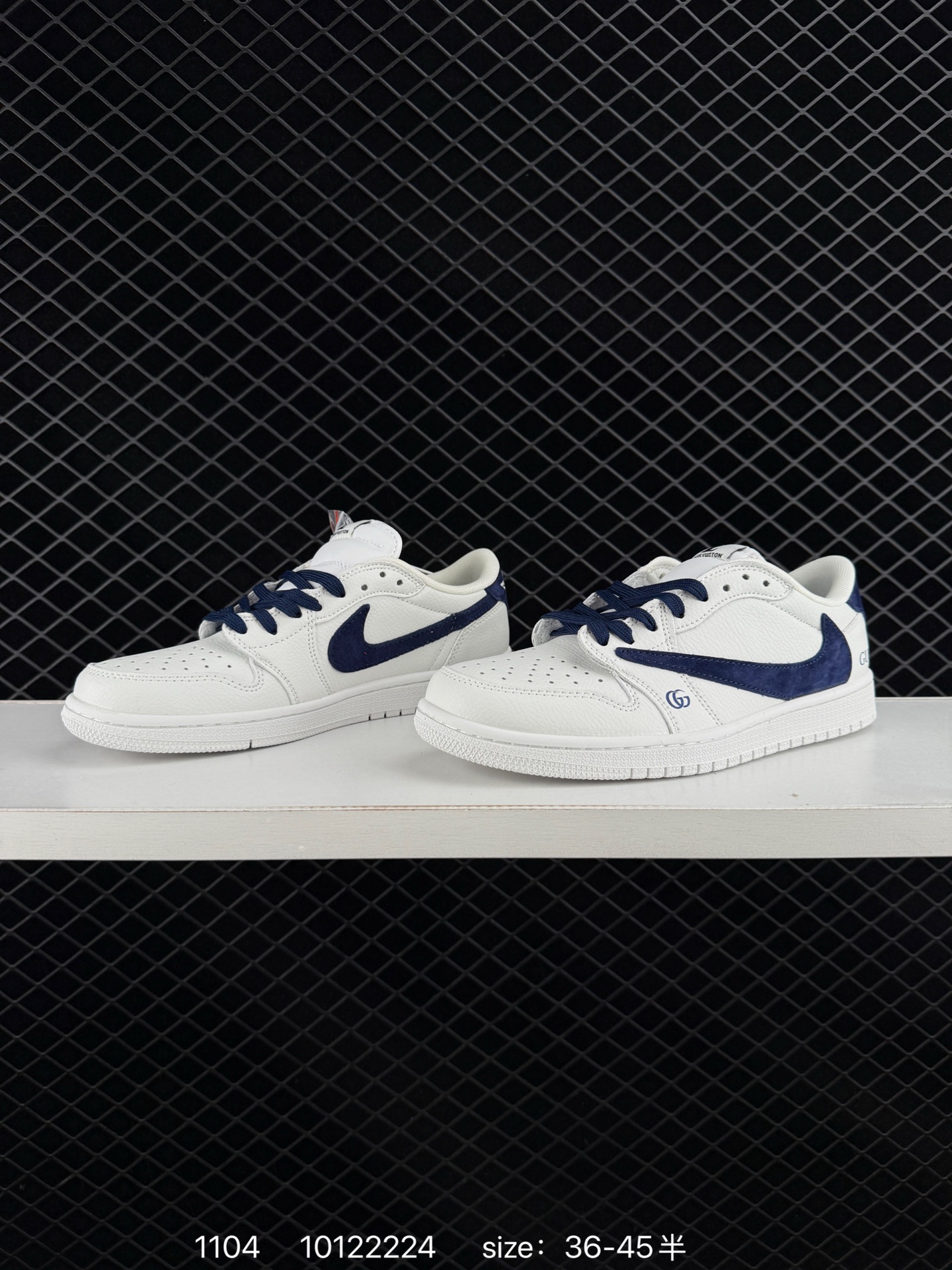 Nike Air Jordan 1 x Travis Scott